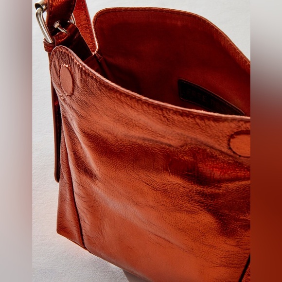 Free People Sabi Shoulder Bag in Copper NWT - Picture 7 of 9